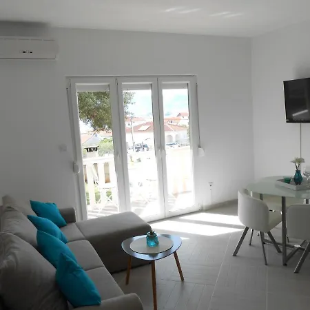 With Parking Space Okrug Gornji, Ciovo - 13859 Trogir