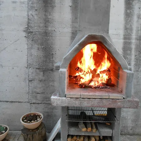 Апартаменти With Parking Space Okrug Gornji, Ciovo - 13859 *